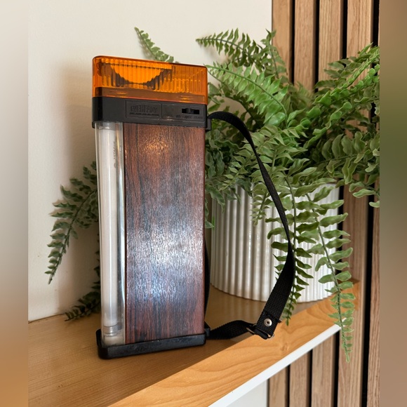 Vintage Eveready lantern - Picture 5 of 6